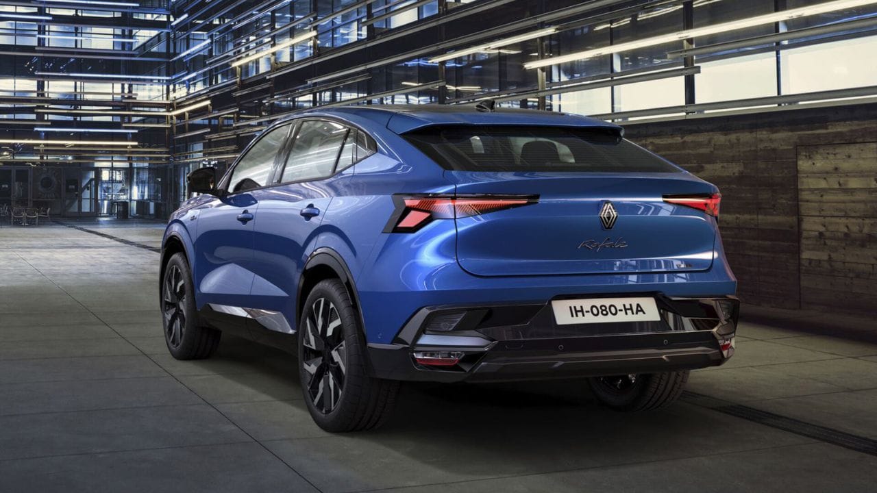 renault rafale coupe suv unveiled globally, suv comes with 300 hp engine and know other features