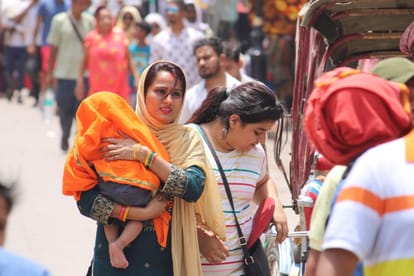 Heat Stroke in UP: He fell down after gasping and did not get up, seven people died in Varanasi amid scorching