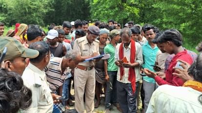 Bihar : कलयुगी पुत्र ने धारदार हथियार से पिता को काटा, वजह जानकर हैरान हो जायेंगे आप Bihar: Kalyugi's son killed his father in Supaul, demanding fifty thousand rupees for his daughter's marriage.