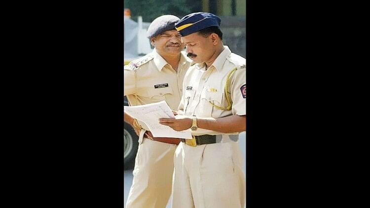 रायबरेली: एक साथ 30 दरोगाओं का हुआ जिले के बाहर ट्रांसफर, जानिए किसकी पोस्टिंग कहां हुई?
