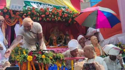 Ratha Yatra : पटना में भगवान श्रीजगन्नाथ की रथयात्रा आज; 40 फीट ऊंचे मनोरम रथ को देखने उमड़ी भीड़ Ratha Yatra: Lord Krishna's Rath Yatra in Patna today; ISKCON Temple, Lord Jagannath's Rath Yatra, Celebration