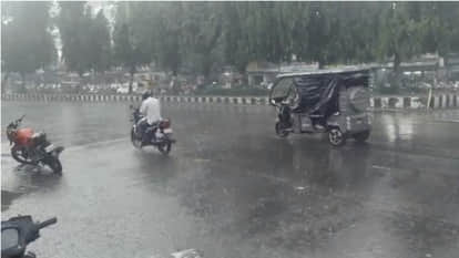 MP Weather Today: Pre-monsoon knocks with thunder and lightning in bhopal, heavy rain alert in Gwalior-Chambal