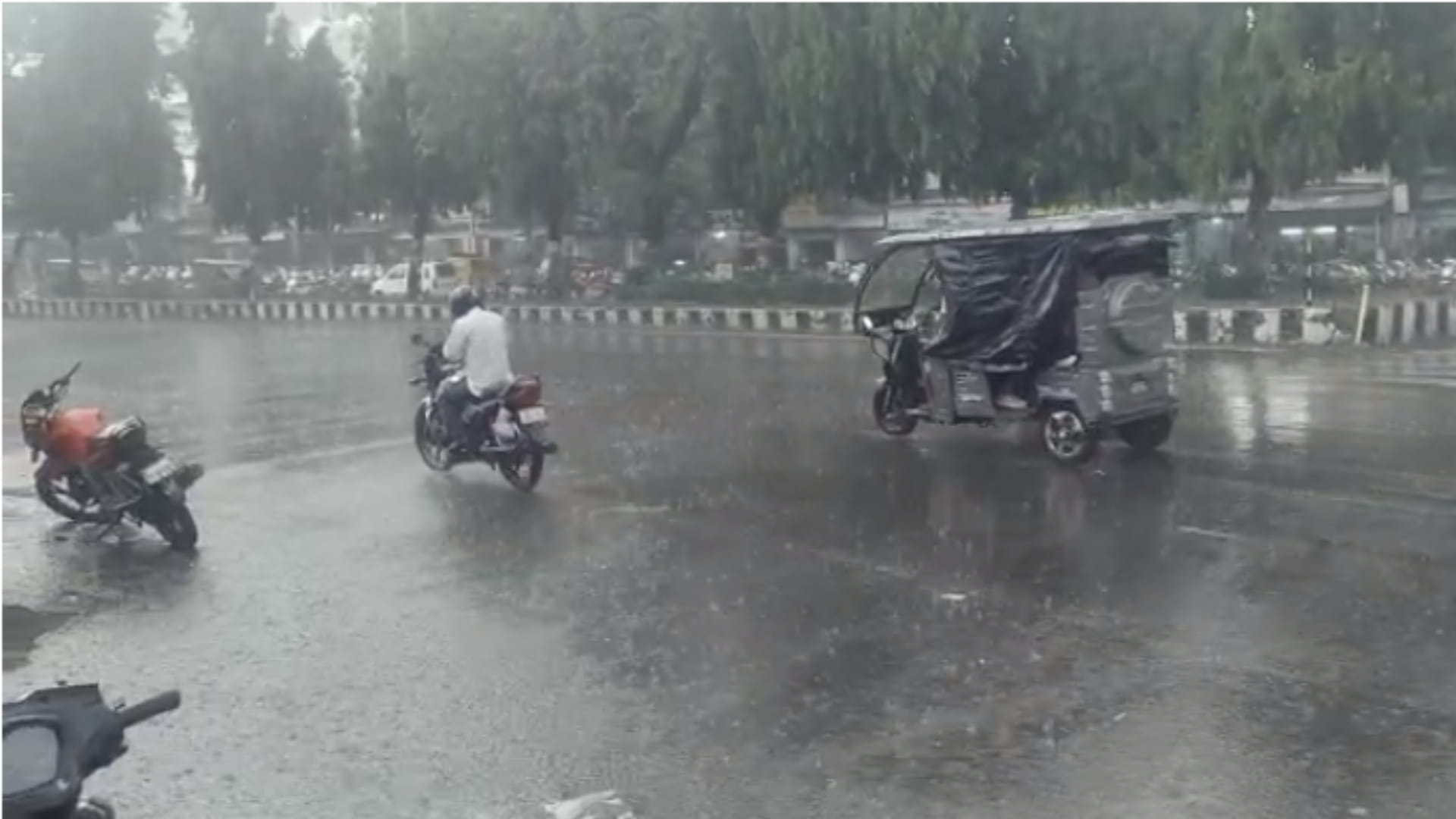 भोपाल में प्री मानसून की दस्तक
