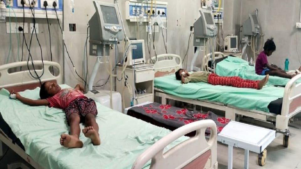 child died of diarrhea in the district hospital of Lakhimpur Kheri