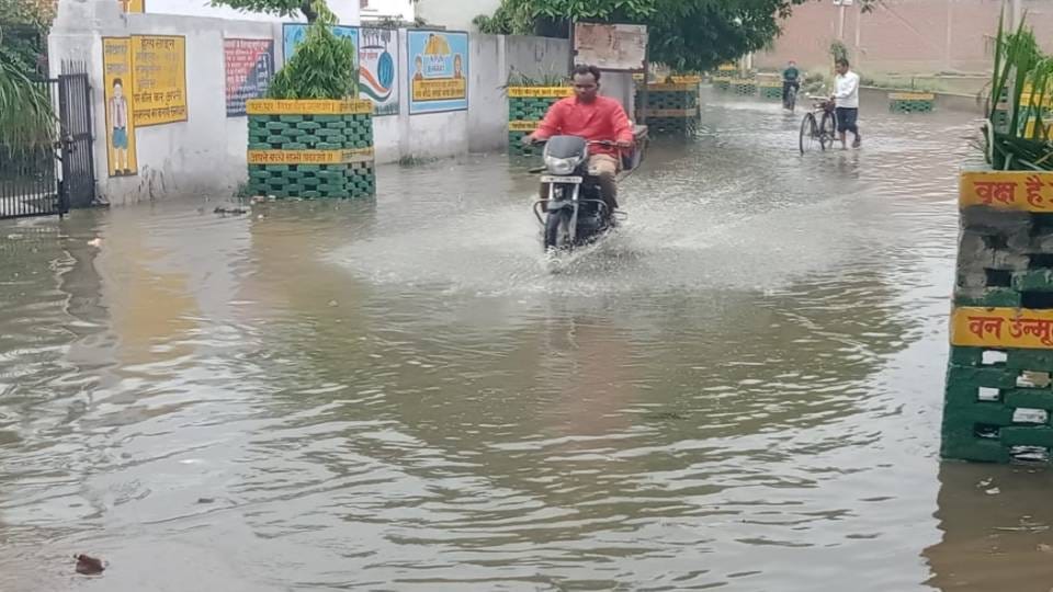 brought relief to people from heatwave due to Heavy rain in Etah