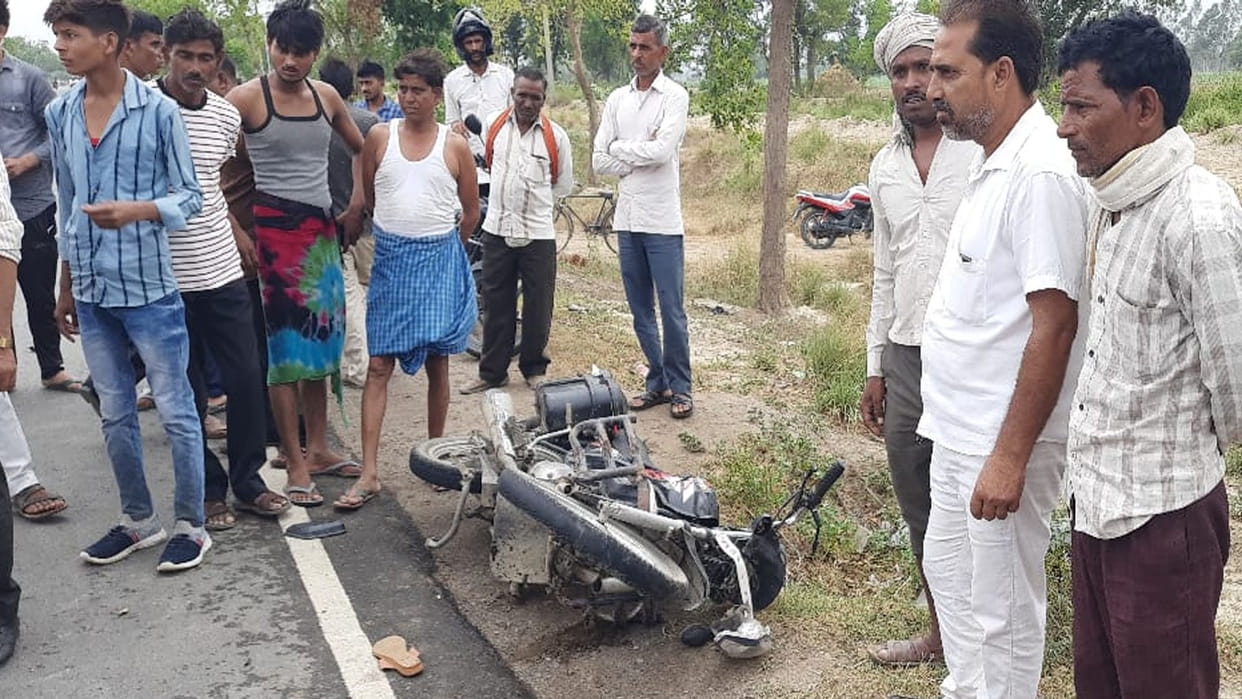 Road accident in Hardoi: Innocent Died in collision of two bikes, three injured