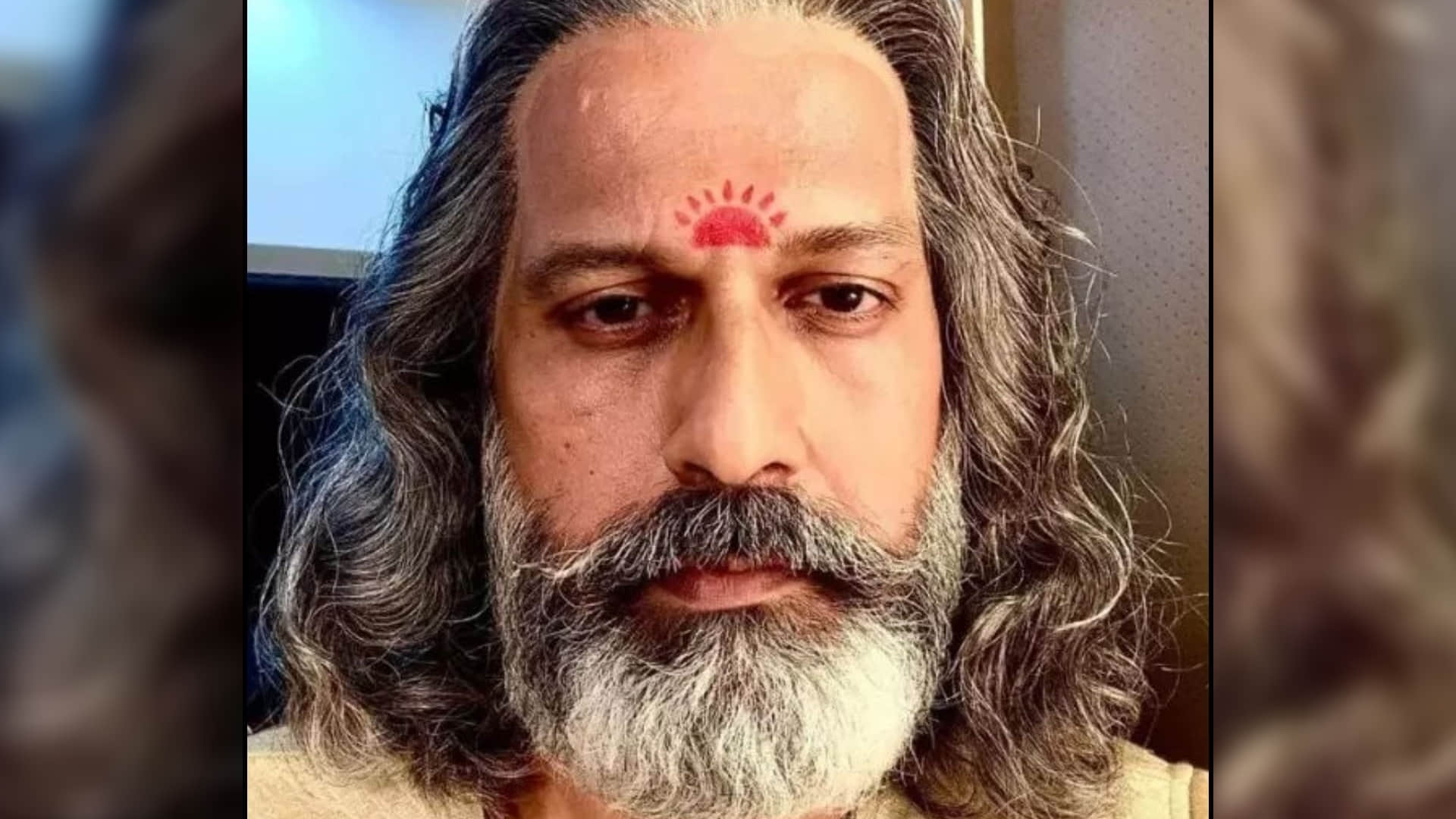 Adipurush Vibhishan wife actress Tripti drop her pallu 3D interesting revelation about 9 supporting characters