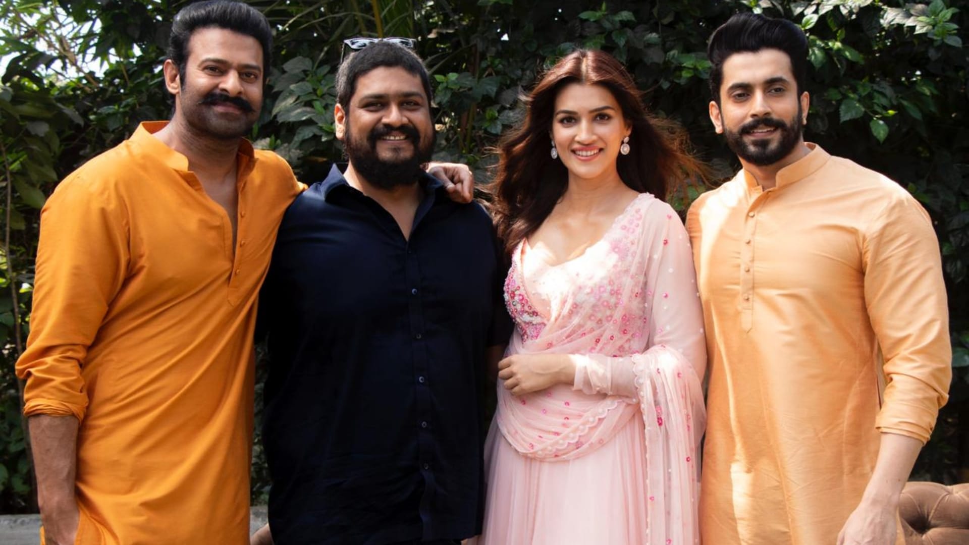 Adipurush Box Office Collection Day 5 Language wise Om Raut Manoj Muntashir Prabhas Kriti Sanon