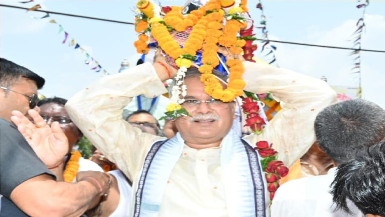 CM Bhupesh baghel worshiped Mahaprabhu Jagannath in raipur CG