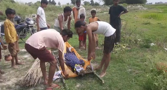 Bihar News; Girl eloped with Purnia lover, brother took out bier, perform Shradh rituals; crime news in hindi