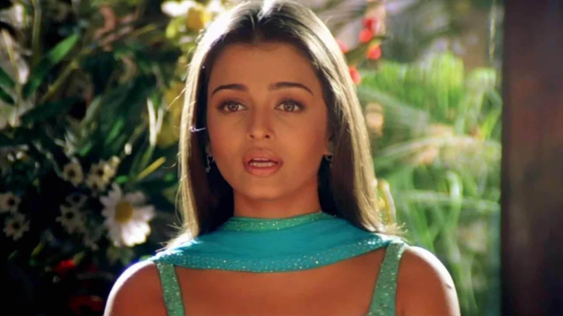 aishwarya rai was first choice of yash chopra for film darr shahrukh khan and juhi chawla movie