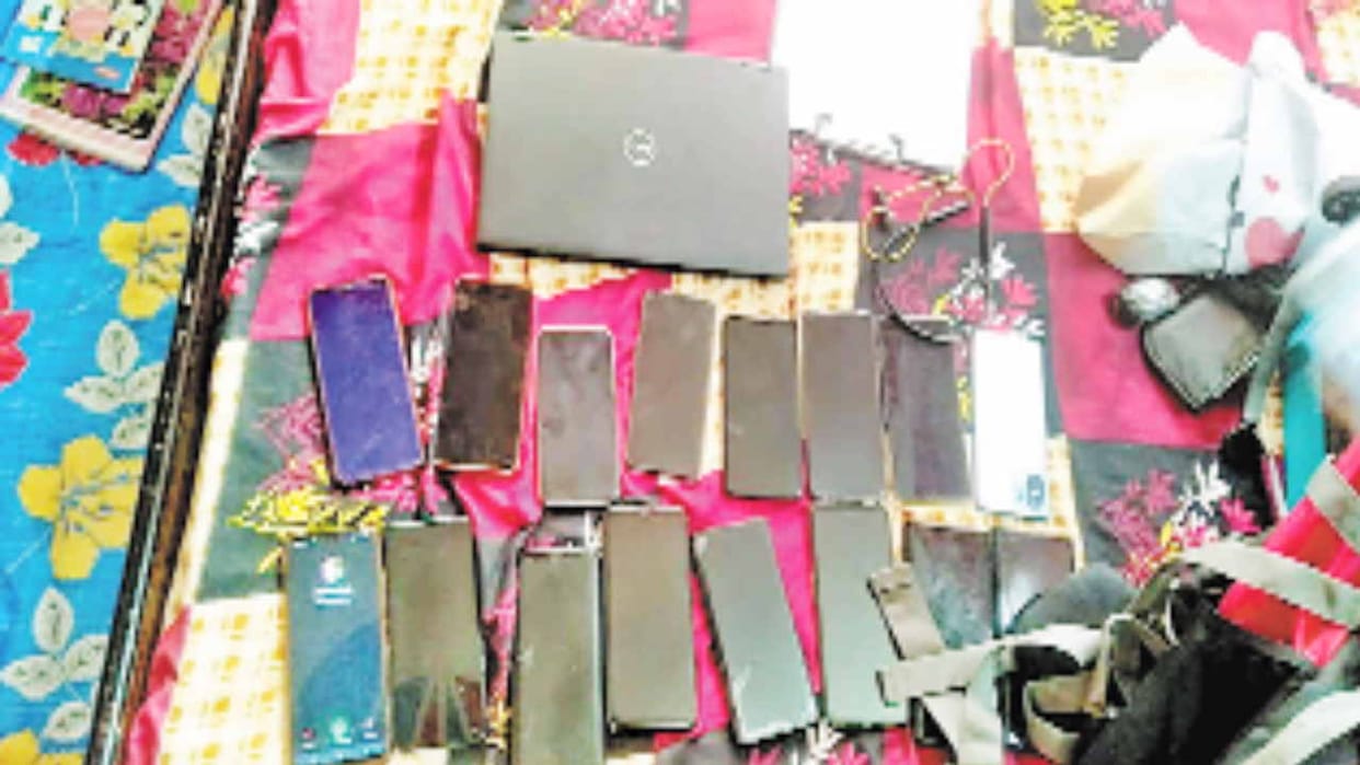 In four states, 11 accused arrested for doing illegal transactions from others' bank accounts