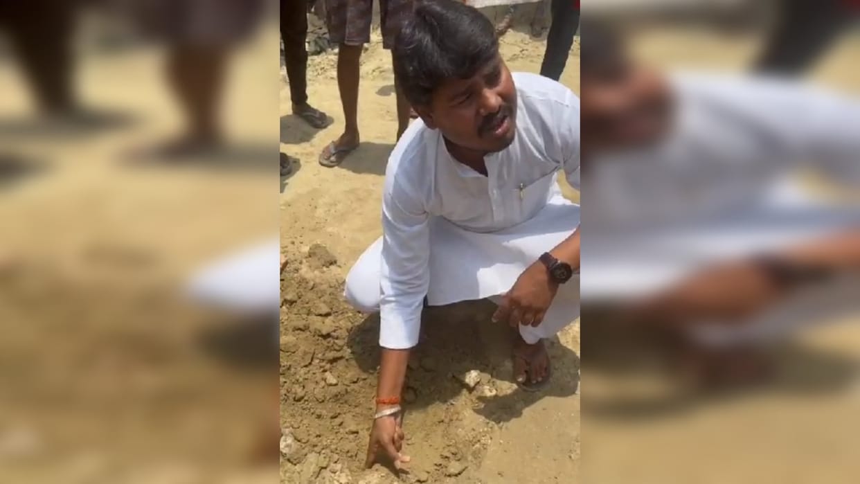 JDU MLA Aman Hazari got angry after seeing irregularities in road construction in Darbhanga