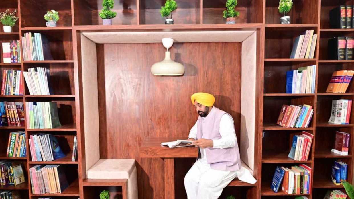 Punjab CM Bhagwant Mann dedicated modern library to the people in Sangrur