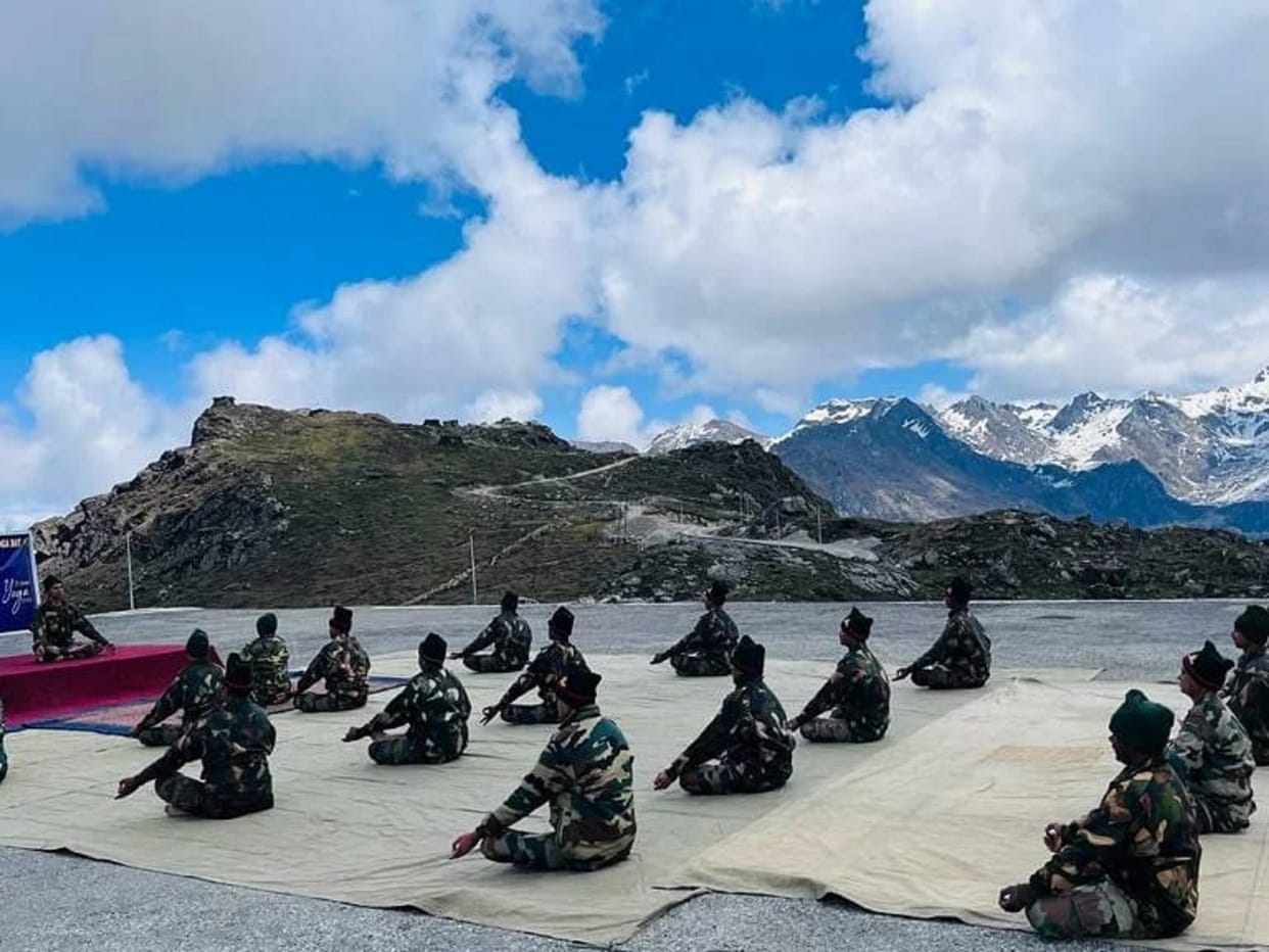 West Bengal: Indian Army Eastern Command celebrates International Yoga Day