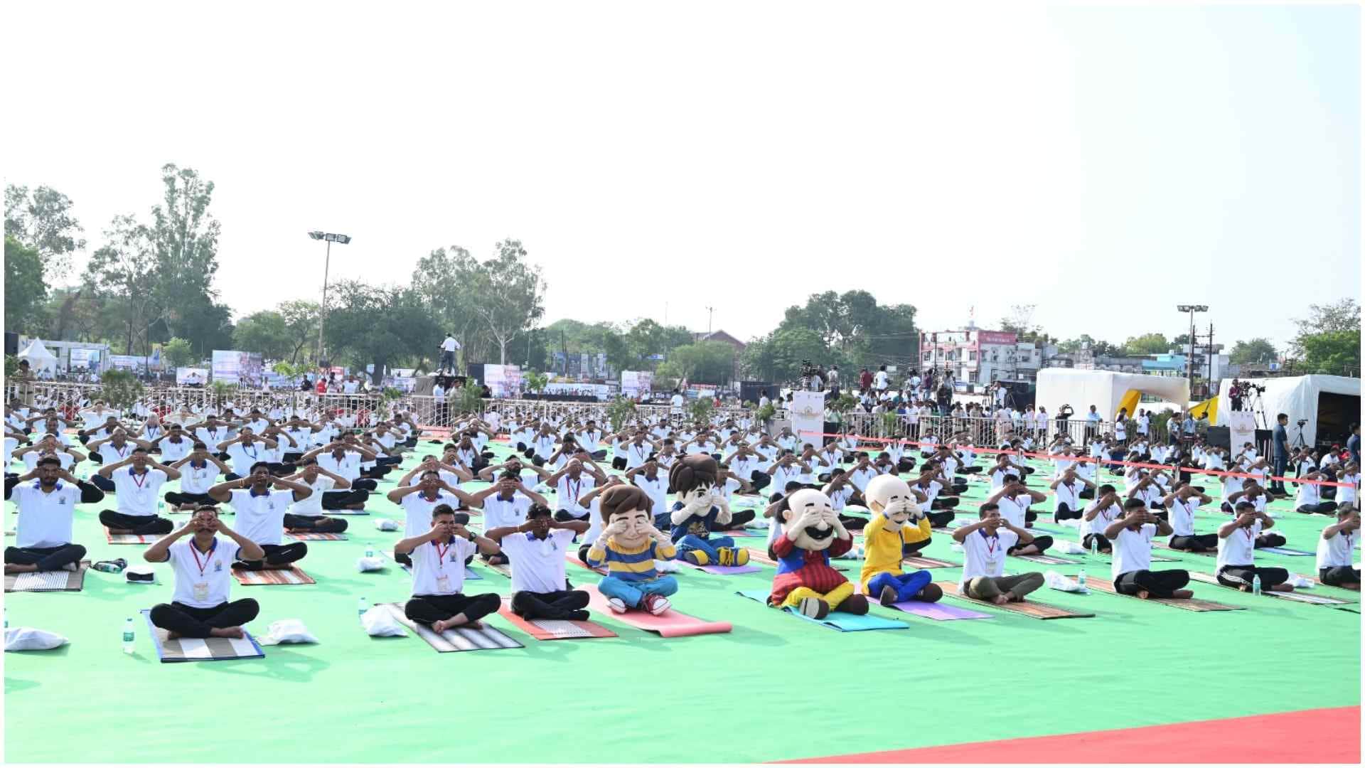 Nickelodeon celebrates International Yoga Day Joins AYUSH Ministry at Indias Biggest Yoga Event