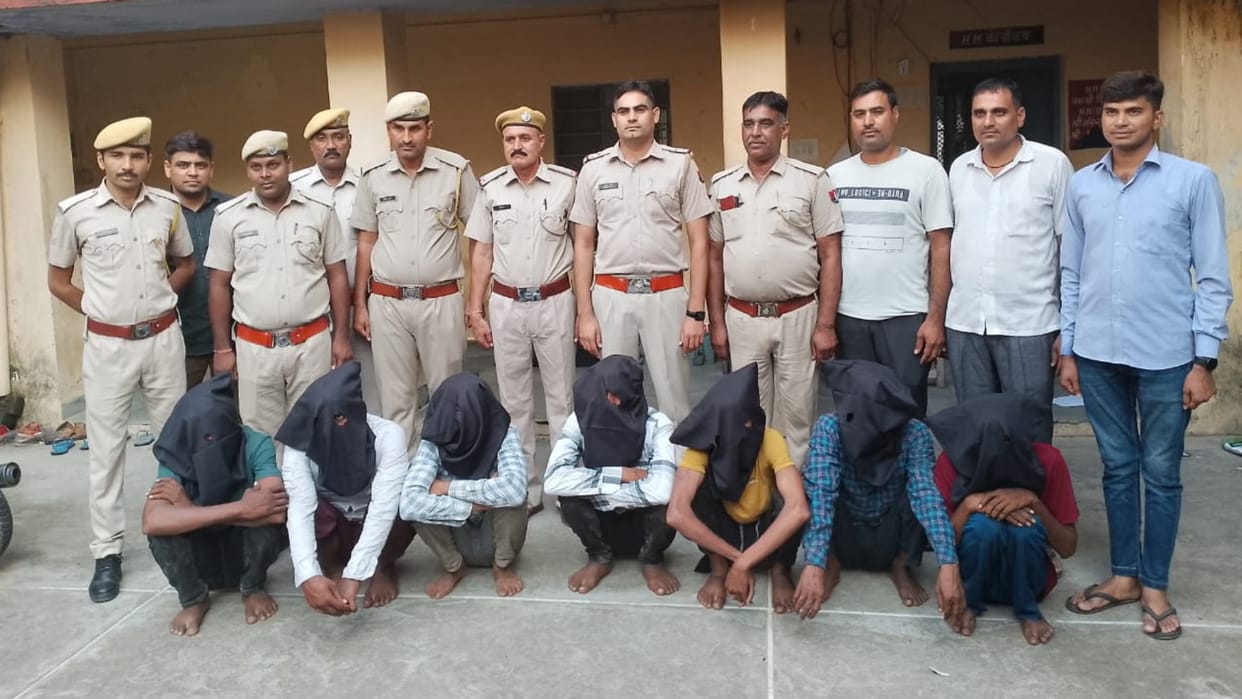 Alwar Jewelry-cash loot lawyer house seven robbers Kachcha Baniyaan gang arrested