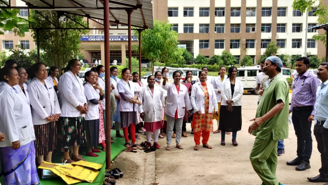 Nurses strike ends in Jagdalpur Medical College in jagdalpur