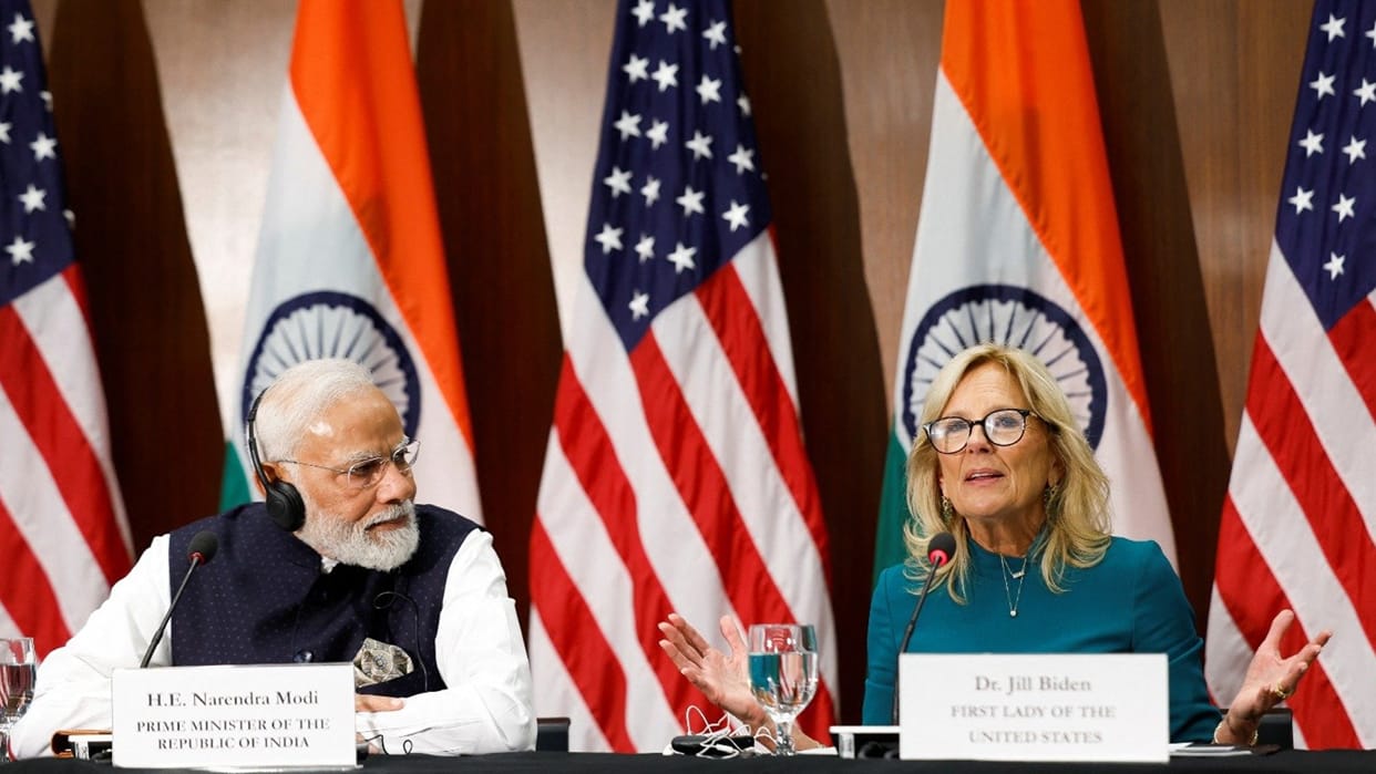 Jill biden welcomes Prime Minister narendra modi said establashing familiar relations between india or America