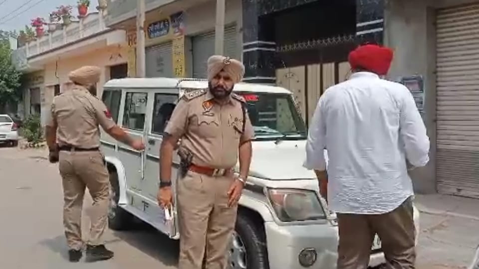 Attack on International kabaddi player Kulwinder Kinda house in Badhni Kalan of Moga