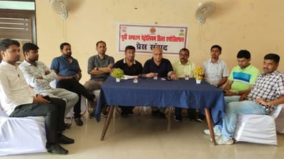Bihar: पेट्रोल पंप में हत्या-लूटपाट से बिफरी एसोसिएशन; कहा- आत्मरक्षा के लिए हथियार रखने की इजाजत दे प्रशासन East Champaran Petrol Pump Association warned administration regarding murder of pump worker and looting