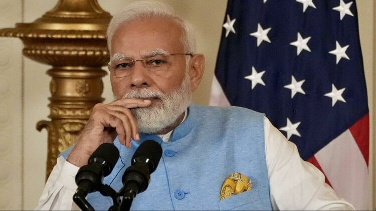 PM Modi State Dinner: राजकीय डिनर के लिए व्हाइट हाउस पहुंचे पीएम मोदी, राष्ट्रपति जो बाइडन ने किया स्वागत