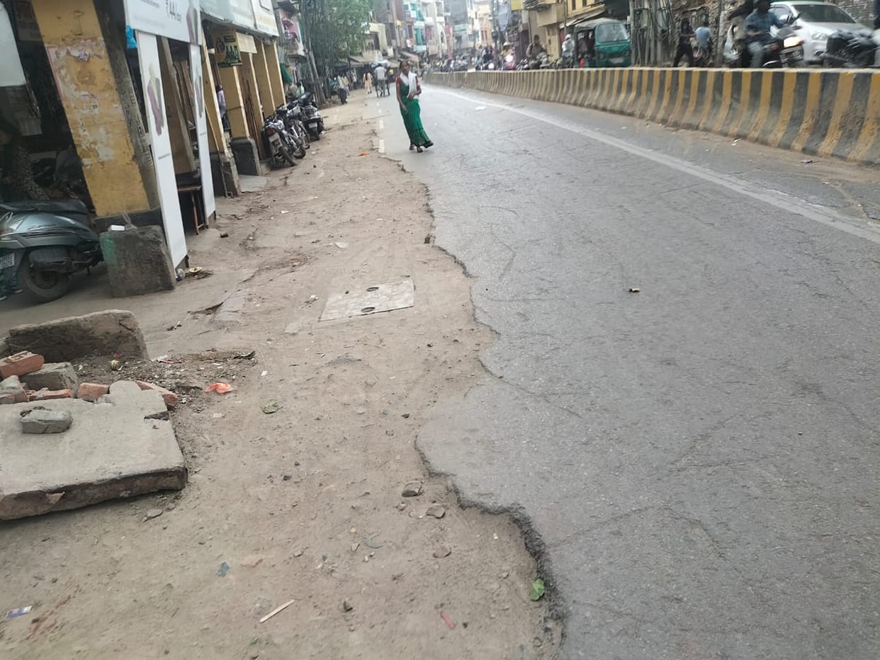 Sawan 2023: Sawan starts from July 4, the city's broken roads will test the devotees of Shiva, responsible una