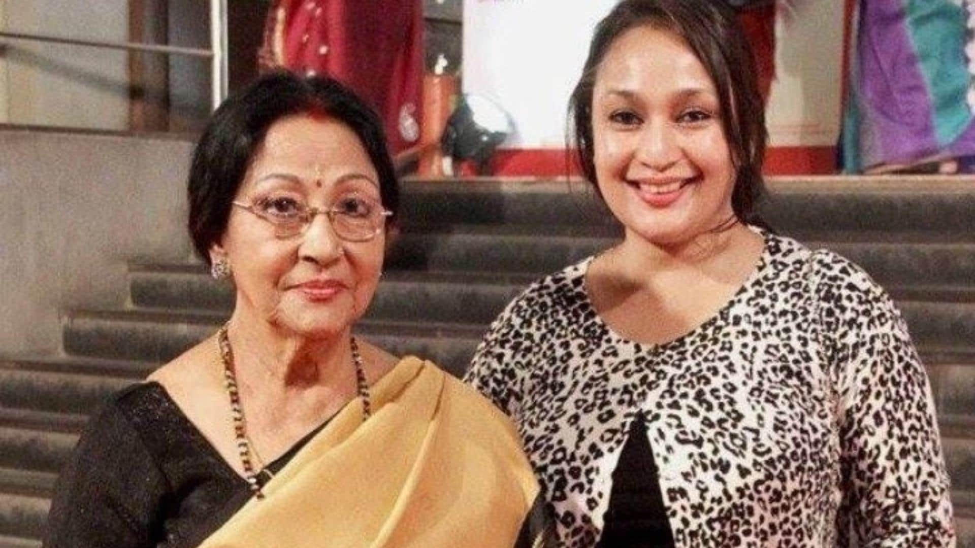 Superhit actresses and their Flop daughters Hema Malini Esha Deol Mala Sinha Pratibha Sinha Munmun Sen