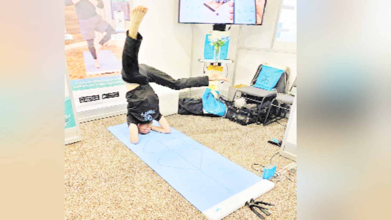 smart AI mat will alert immediately on doing wrong yoga, will be connected to mobile, TB and laptop