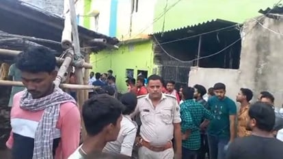 Bihar News: Bomb blast in Bhagalpur, minor boy killed; woman injured, crime news updates in Hindi
