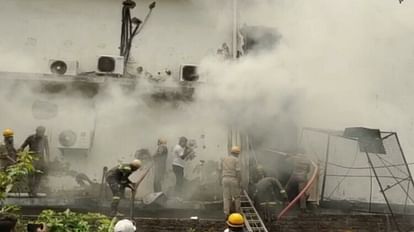 A fire broke out in a building in badshah nagar in Lucknow.