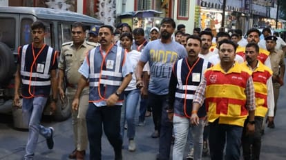 Ujjain News: इस बार महाकाल की दस सवारियां, व्यवस्था संभालेंगे पुलिस मित्र, ट्रेनिंग भी देंगे This time ten palkhis of Mahakal, police friends will handle the arrangements