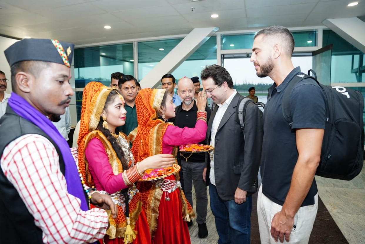 G20 Summit Uttarakhand Three delegation members from Brazil arrived welcomed at Jolly Grant Airport