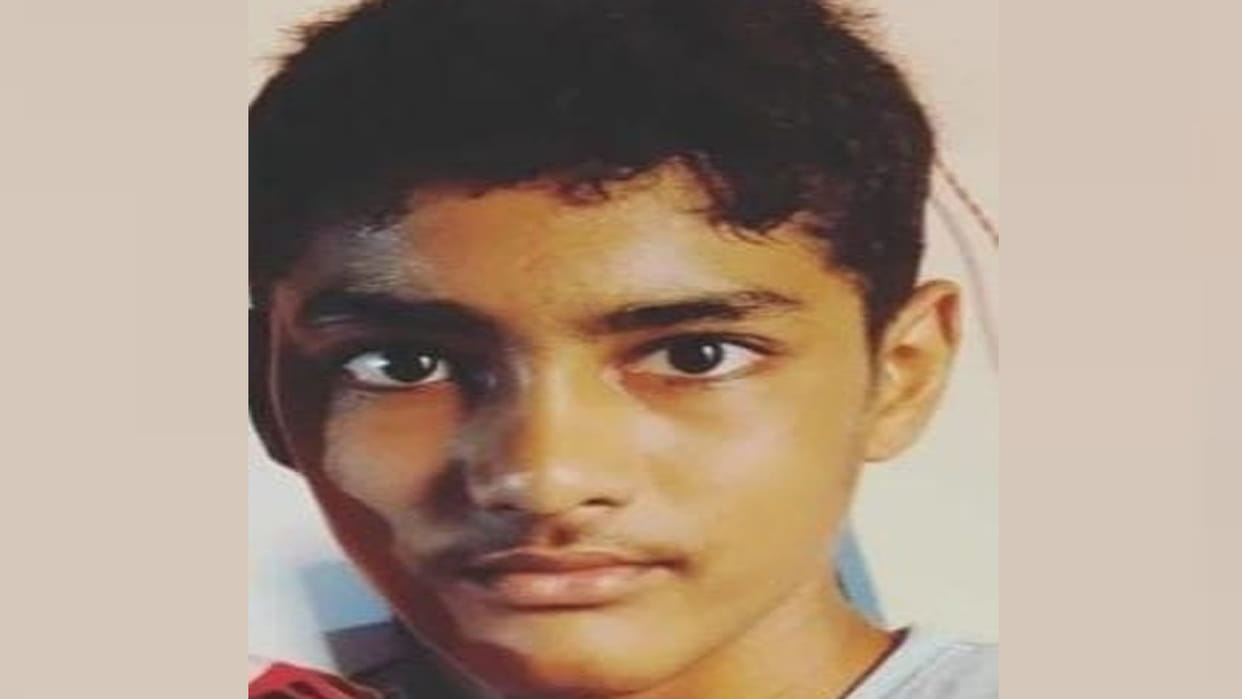 Etawah: Mother scolded for using mobile, son committed suicide