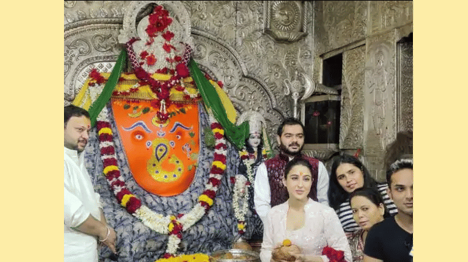 sara ali khan khajrana ganesh mandir