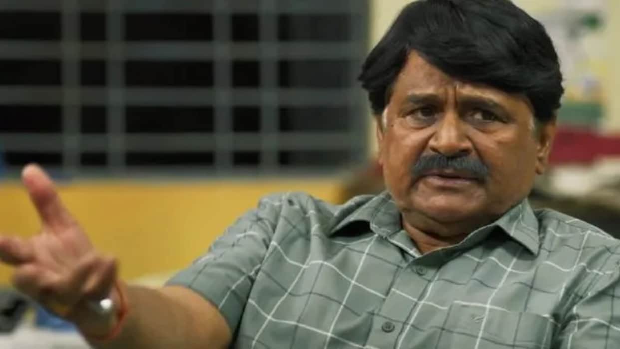 Panchayat actor Raghubir Yadav says he dislikes the term acting says Acting lafz mere liye bada khatarnak hai
