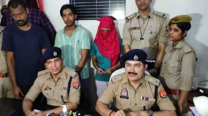 BHU girl student killed boyfriend from with friends screwdriver