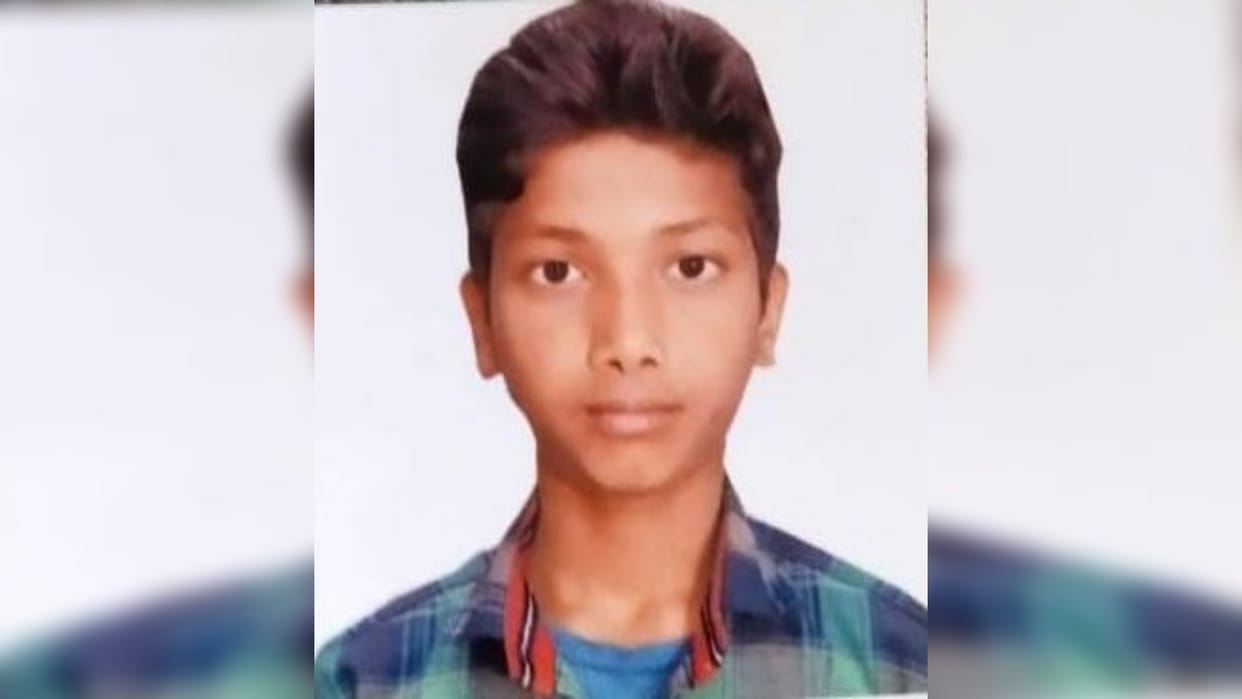 Chairman of private school stripped student and beat him in Motihari, died in hospital
