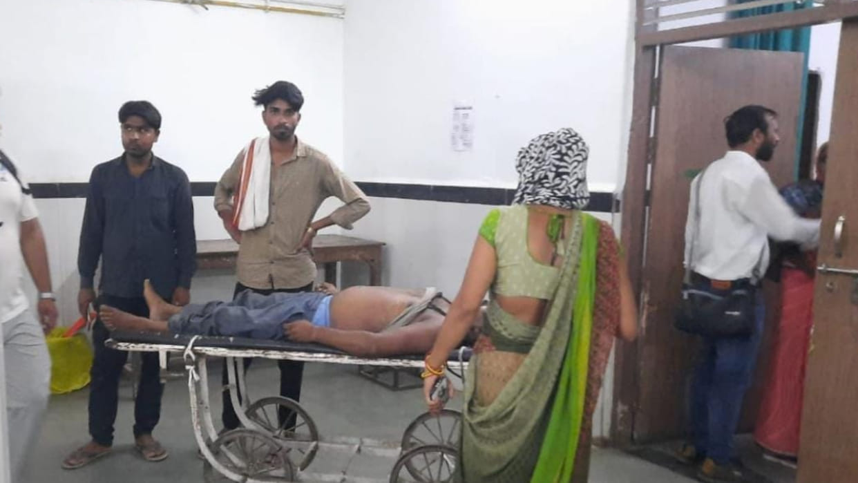 Chhatarpur News: Father bier wakes up with daughter doli, life lost due to electrocution