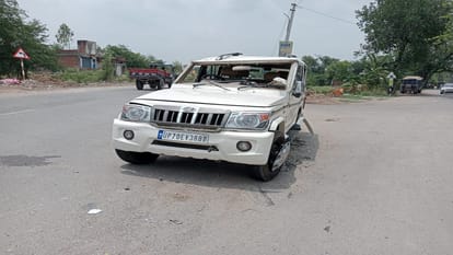 Car of former minister Siddharth Nath Singh convoy overturned, five injured including driver and security