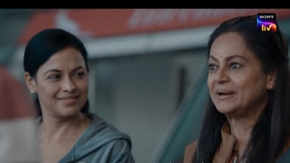 Kafas Web Series Review in Hindi Sony Liv Sharam Joshi Mona Singh Mona Basu Mukesh Chhabra Applause
