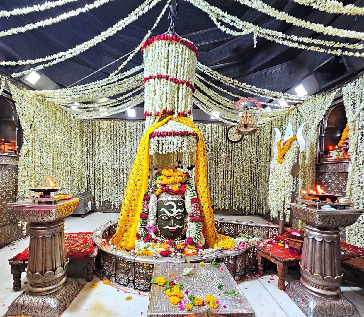 Ujjain: Mahakal's free granary will open in Sawan, there will be arrangements for fruits for the devotees
