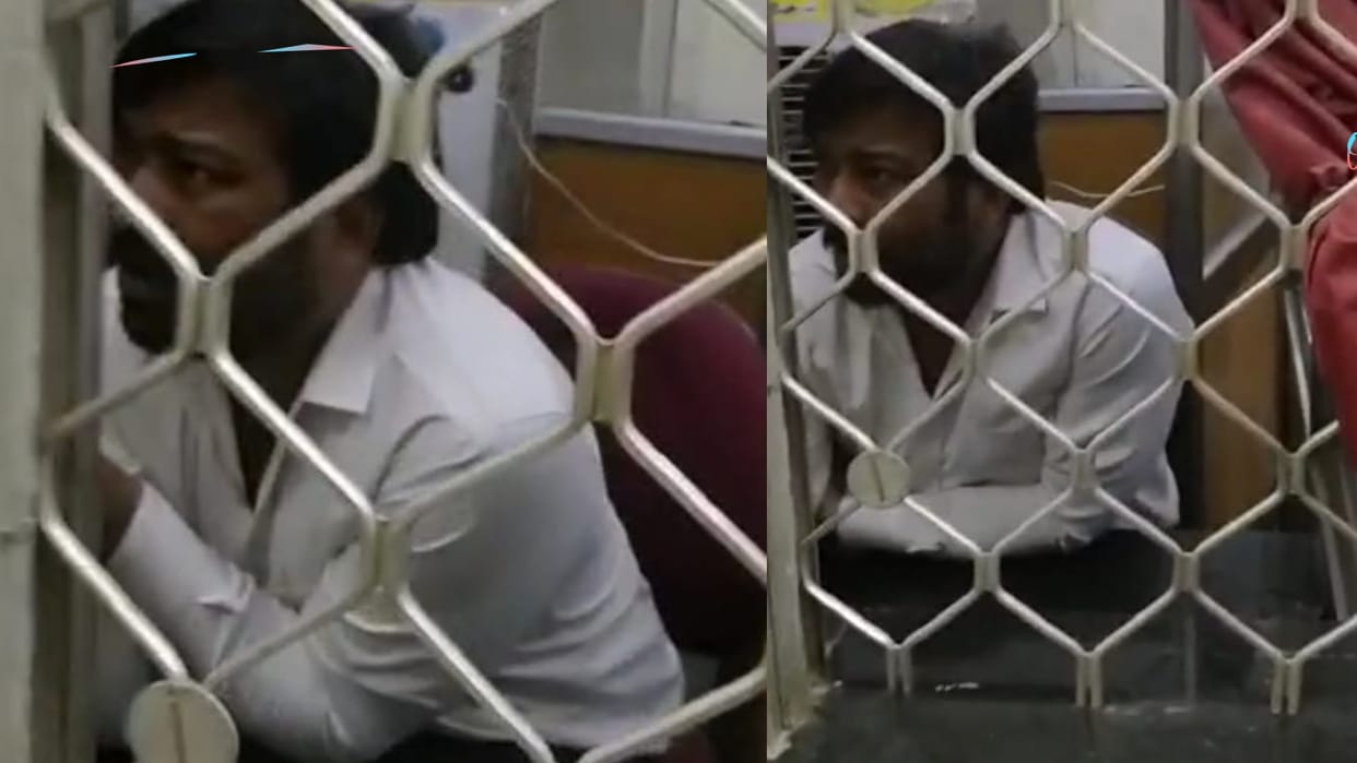 Drunk employee seen at ticket counter of Indore railway station