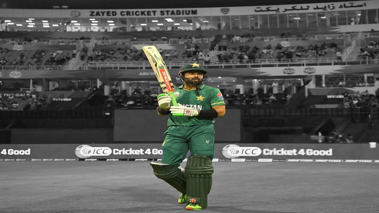 pakistan cricketer mohammed rizwan seen cleaning the mosque in makkah saudia arabia video goes viral