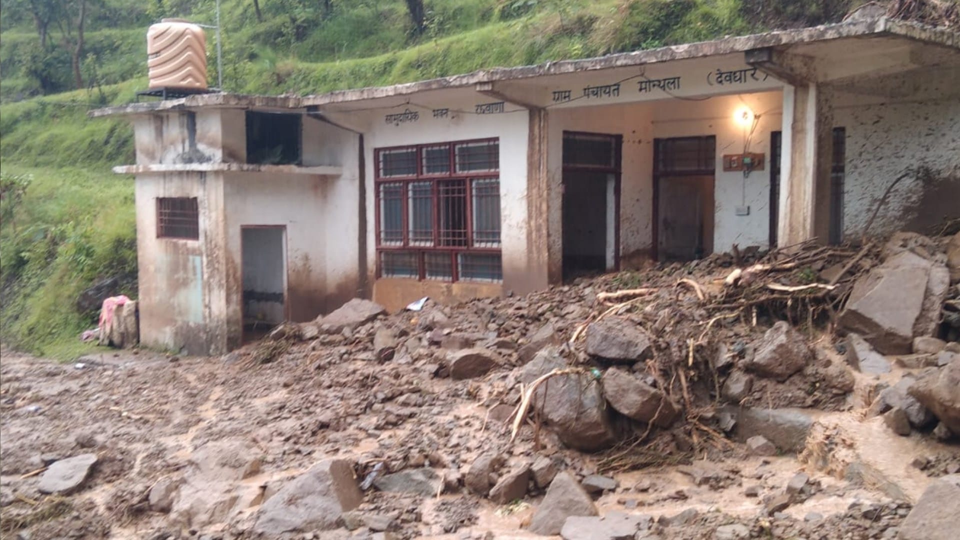 Landslide in Himachal Today: Severe Rainfall Alert in Himachal Pradesh, Monsoon Rain Update
