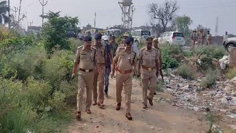 Police did not any clue of eight-year-old child murder case in budaun