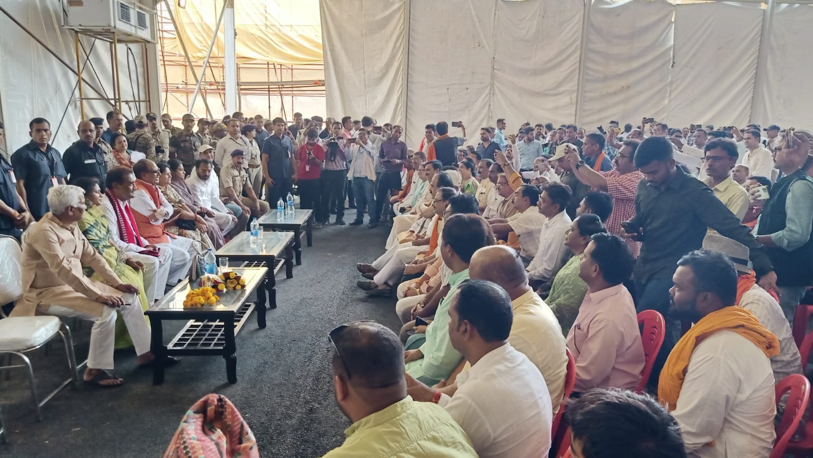 MP News: CM Shivraj reached Lalpur and Pakaria, inspected the arrangements for PM's program