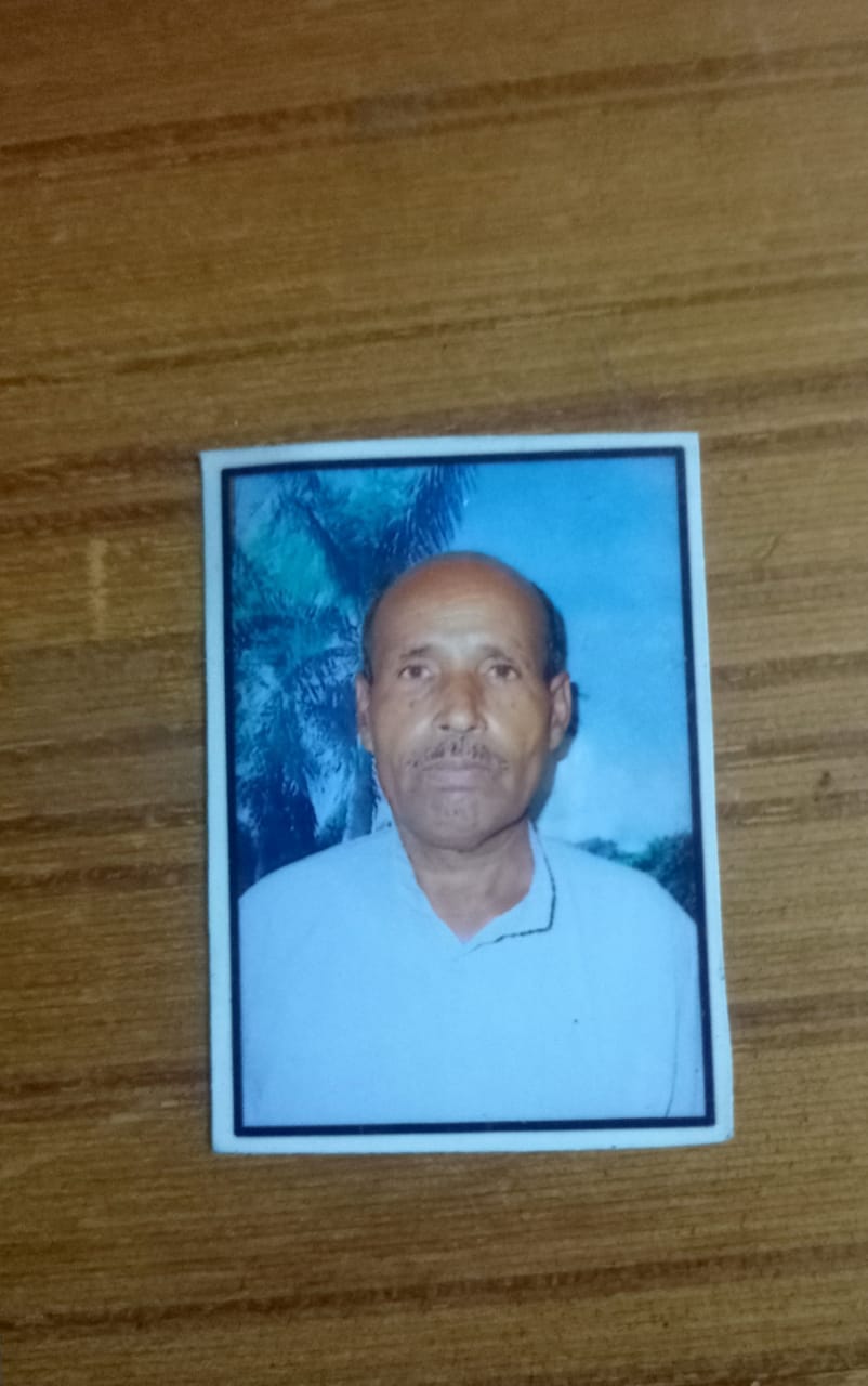 Azamgarh Crime: Brutal murder of old man by beating him with sticks, incident near tubewell, police engaged in