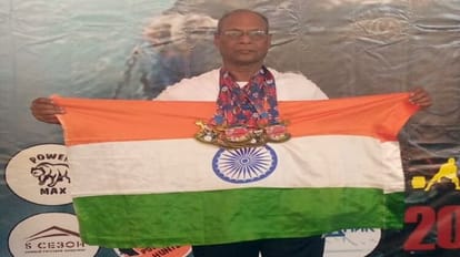 74-year-old power lifter Bhagwan bansal created world record for the third time