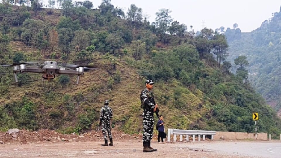 Amarnath Yatra 2023: Passengers monitored drones on Jammu-Srinagar highway, deployment security forces